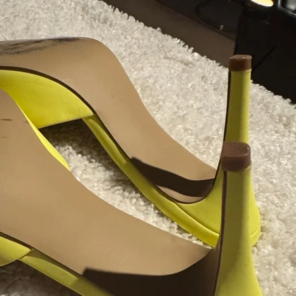 Steve Madden Neon Yellow Open-Toe High Heel Mules - Picture 4 of 5